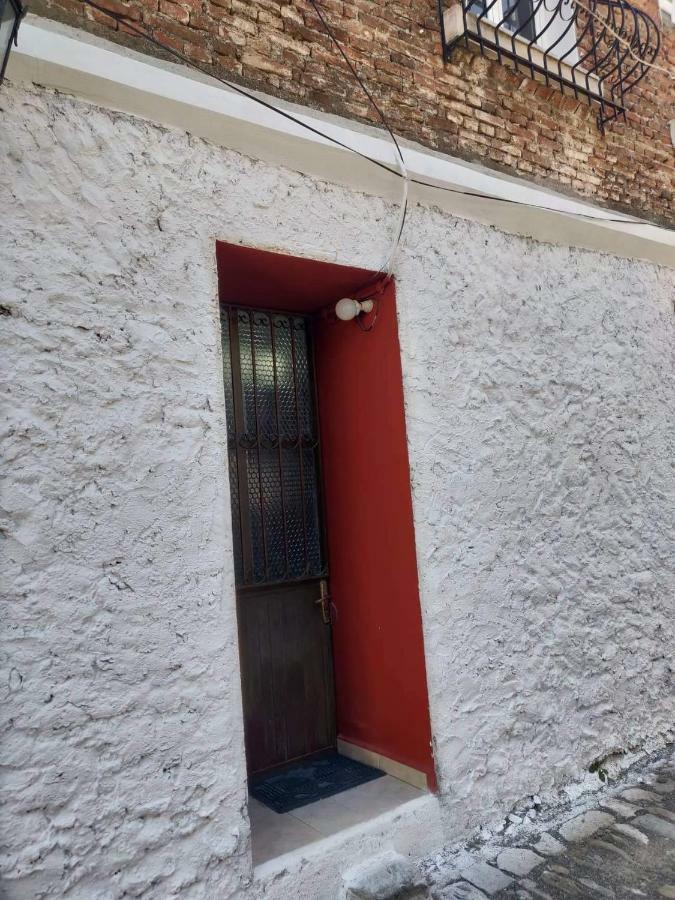 Private Apartment Elbasan Historic Center 外观 照片