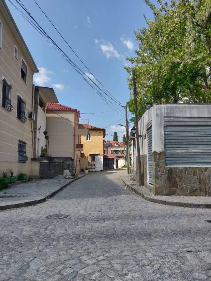 Private Apartment Elbasan Historic Center 外观 照片